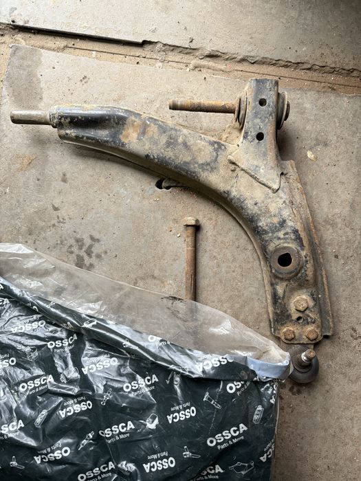 Продам запчасти на машины