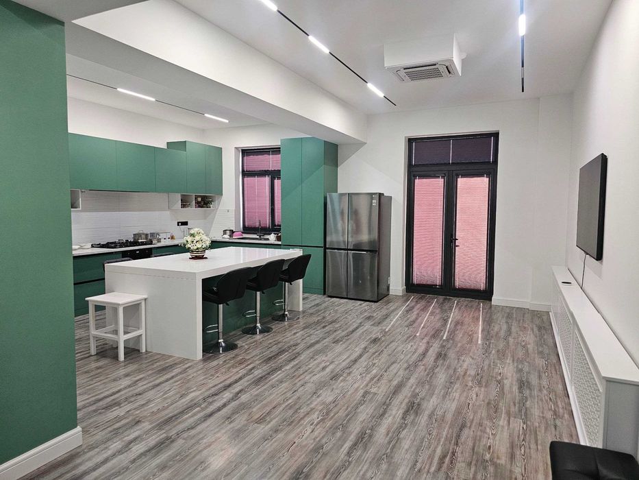 Продается квартира на Горгазе  193 кв