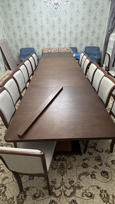 Продам гостевой стол