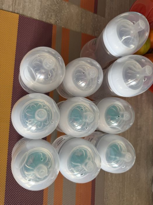 Vand 10 Biberoane Philips Avent