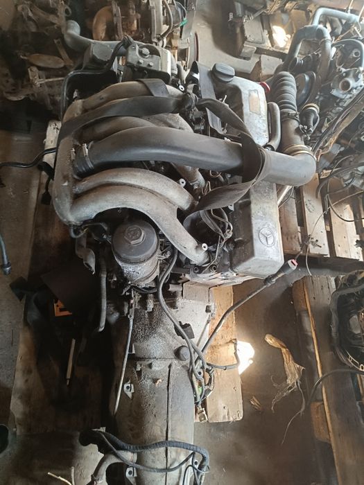 Дизельный двигатель на Мерседес 210 2.9