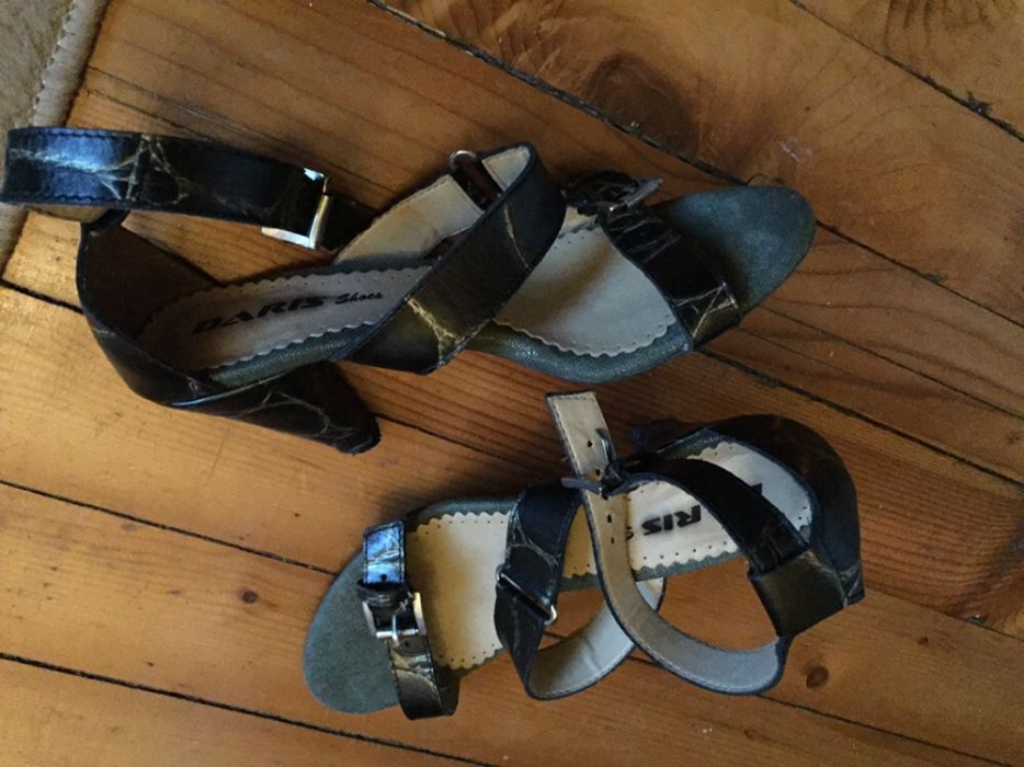 Дамски сандали DARIS , Дамски сандали TENDENZ и Летни обувки Lacoste