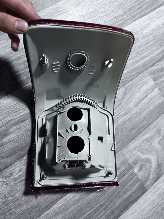 Поворотник AUDI B3 80