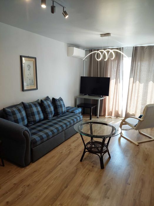 Дава се под наем Двустаен апартамент в Варна, Автогара - 58 кв.м за 484.5 € - Снимка #2