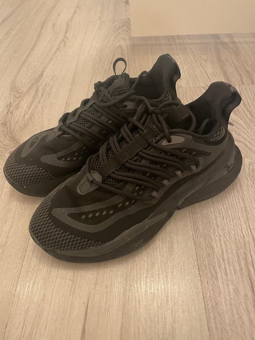 Adidasi adidas negru si roz