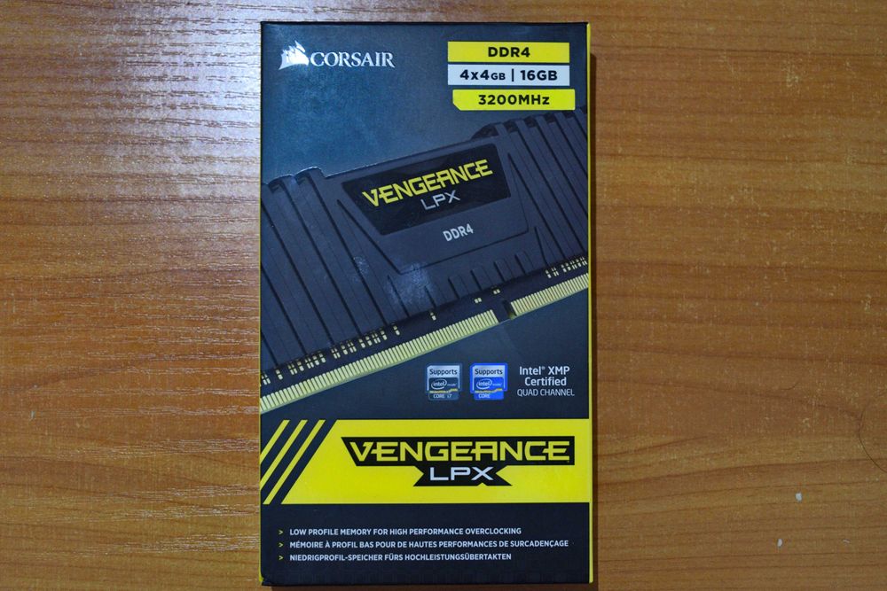 Corsair Vengeance LPX 16GB(4x4GB) 3200MHZ DDR4 CMK16GX4M4C3200C16