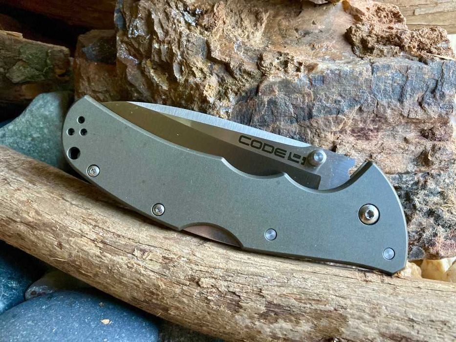 Качествен Сгъваем нож Code 4 Spear Point Folding Knife с клипс