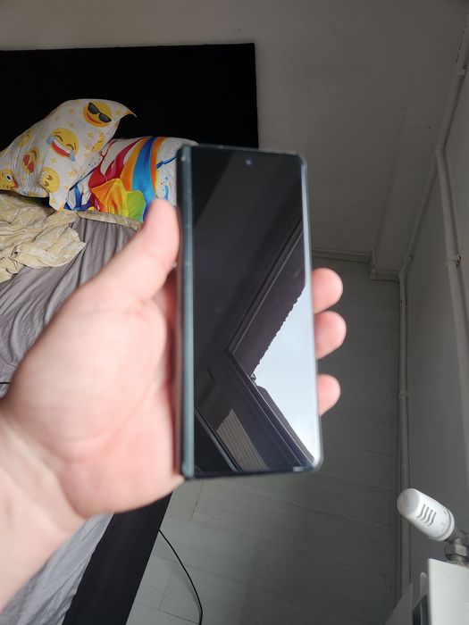 Samsung z fold 3