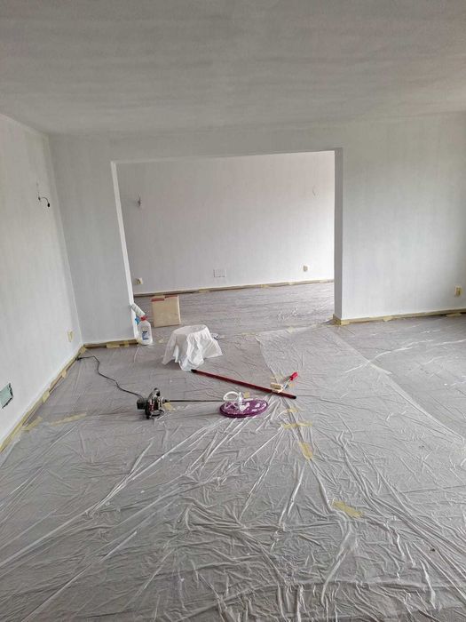 Amenajari interioare și exterioare