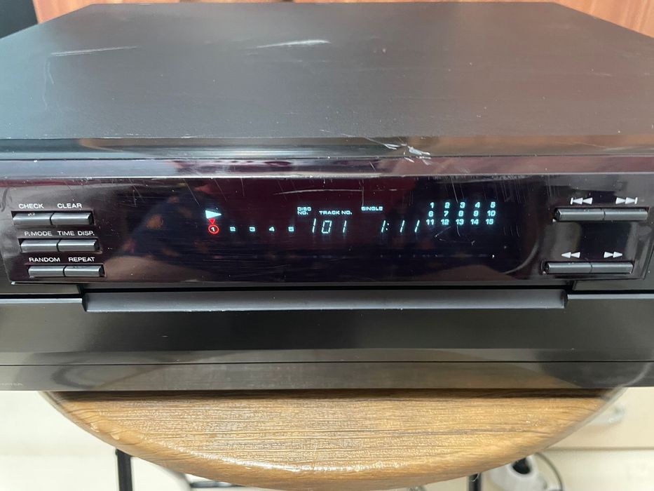 Kenwood DPF-R3010 Multiple CD Player
