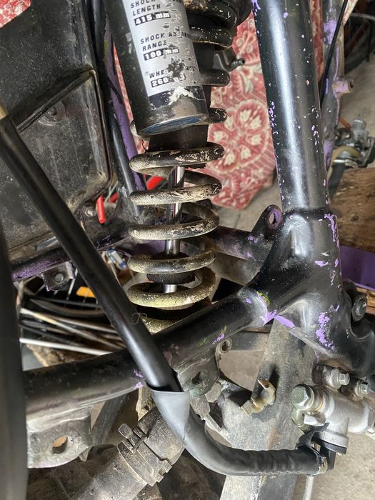 Продавам apriliq rx 50 мотора се продава НА ЧАСТИ!!