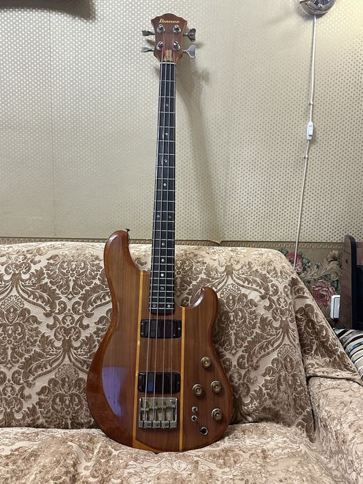 IBANEZ  Studio Bass ( Японец ) торг уместен