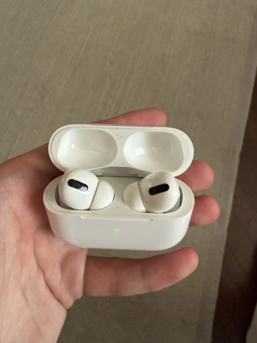 Airpods Pro 1 поколения