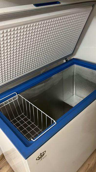 Продам Морозильник б/у