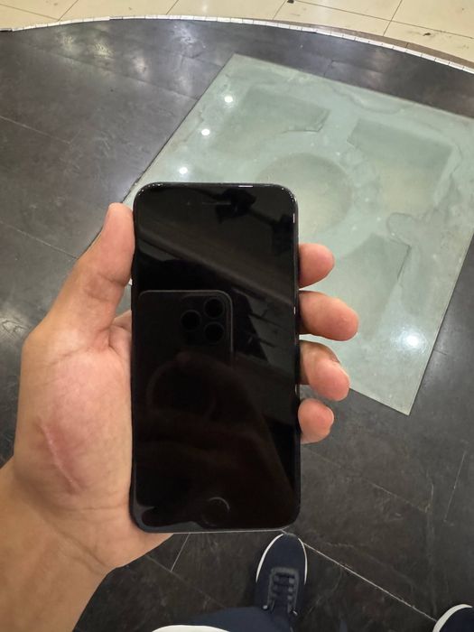 Iphone 7 qora 128 gb