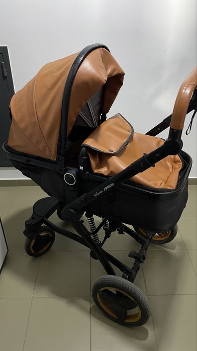 Продам коляску с рождения