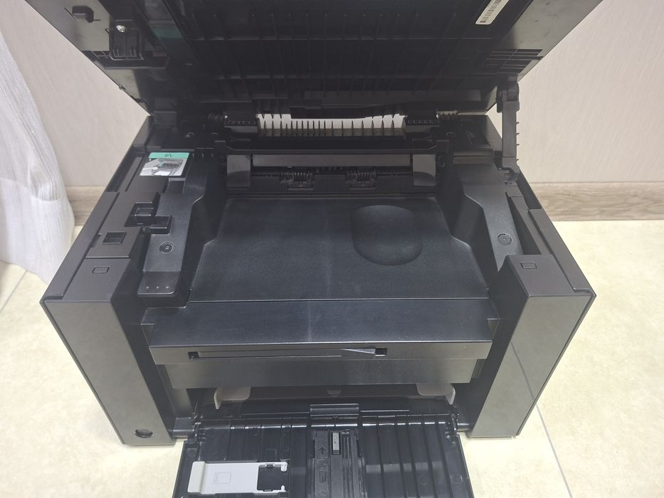 Принтер Canon MF3010