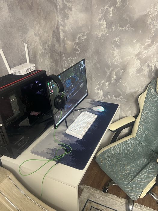 Компьютер настольный в зборе в отличном состоянии