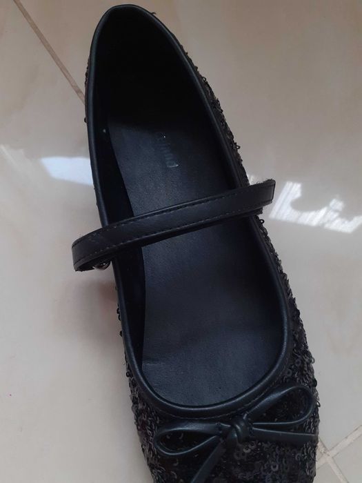 Pantofi fete, negri, cu paiete, marimea 34, Deichmann