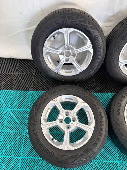 Jante noi cu anvelope vara 195 65 R15 Logan Sandero Dokker Clio DOT24