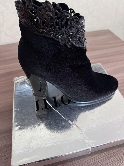 Батильоны велюровые