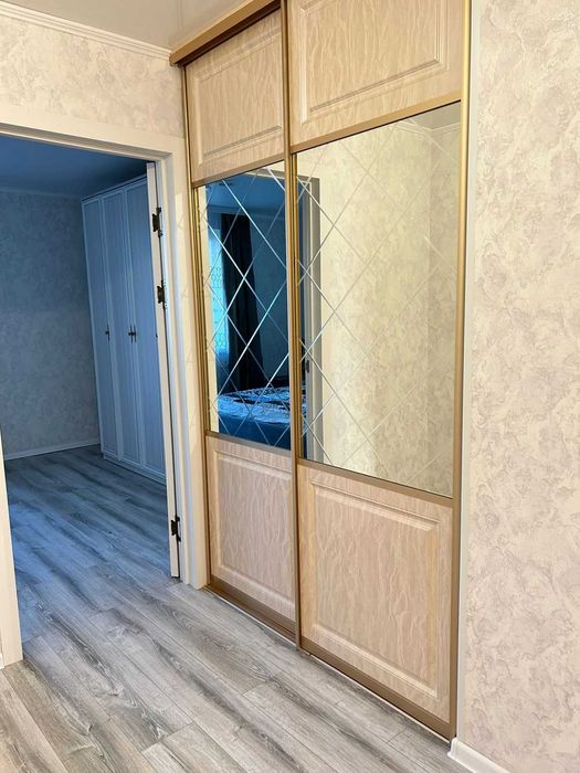 продам 2 ком квартиру РН Дельфин