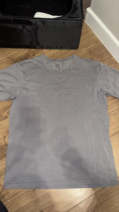 Футболка UNIQLO airism