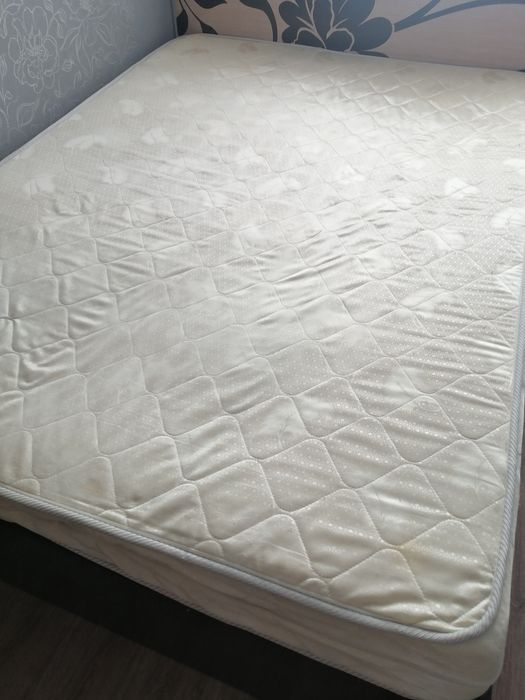 Отдам матрас артапедический