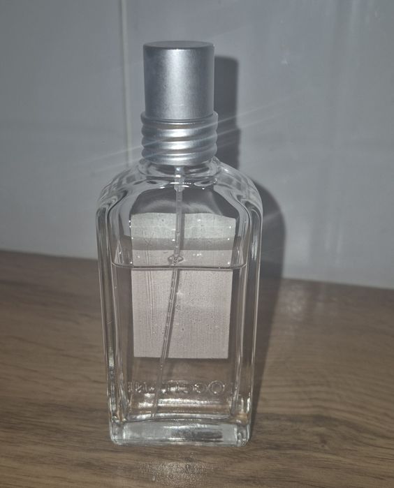 Loccitane  туалетная вода