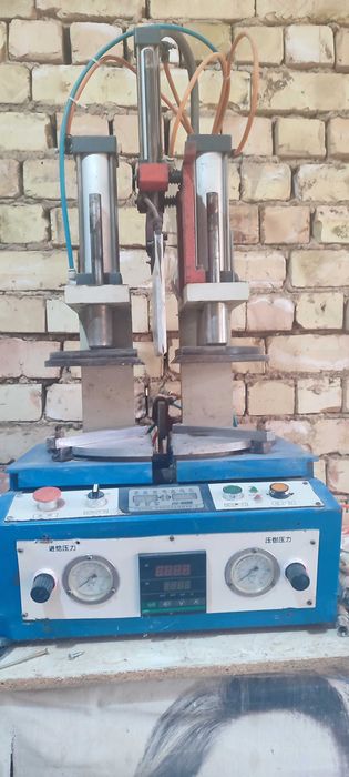 Akfa станок пайка ПВХ торцовка пила Акфа Пайка в отличное состоянии