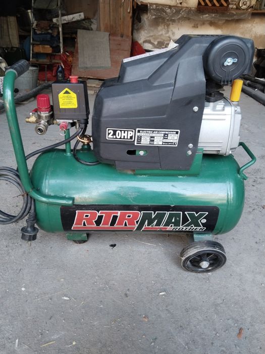 Продается компрессор,в идеальном состоянии