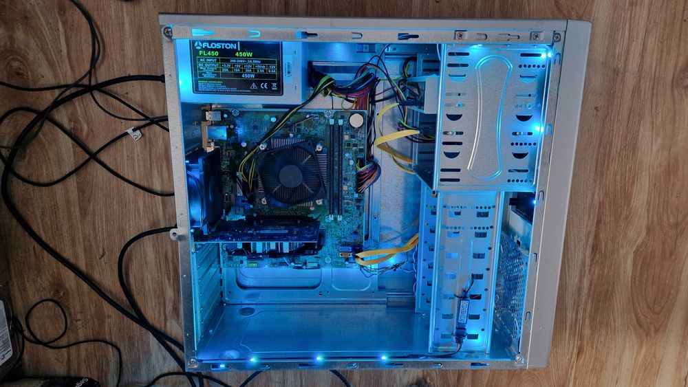 PC Gaming i5 Quad/Blue/8GB Ram/SSD 120GB/GT 730/WiFi/W11 la 400lei