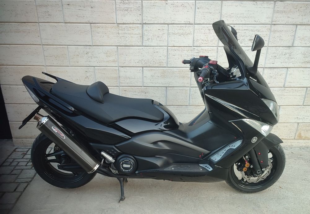 Yamaha T max 500cc   2010