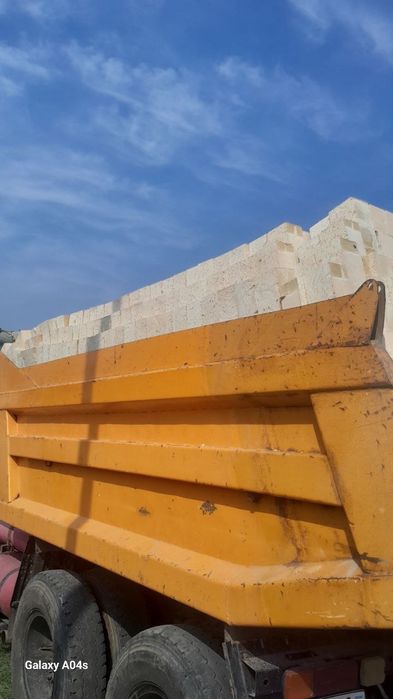 Keramika pishgan g'isht