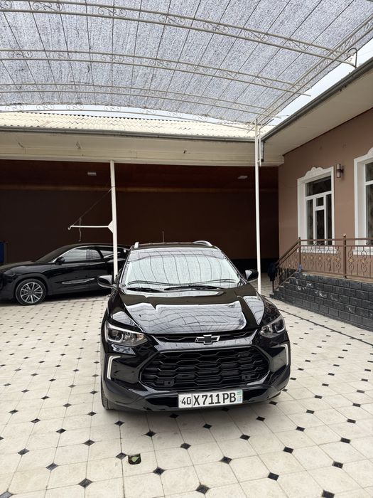 Treker 2 LTZ sotiladi