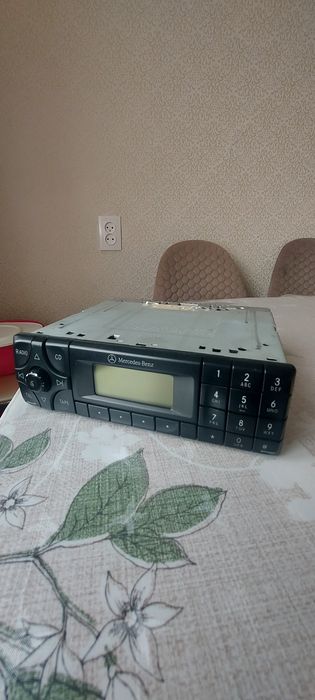 штатная автомагнитола мерседес 210