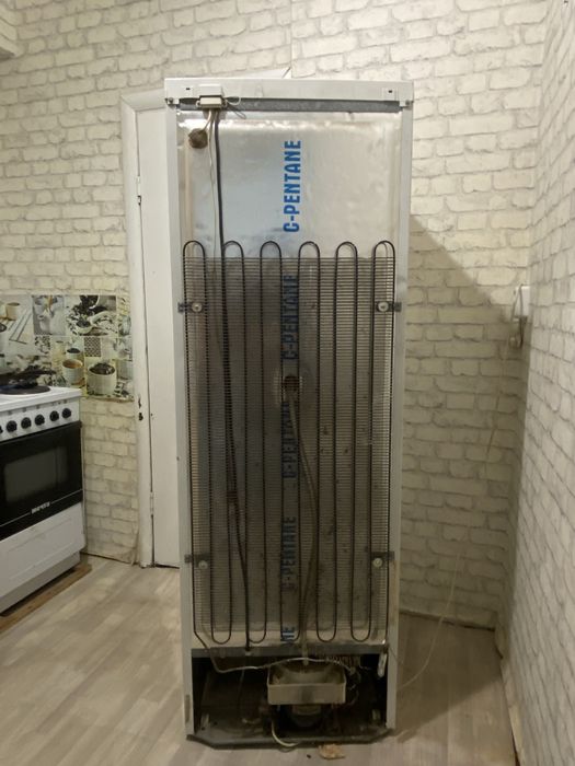 Холодильник в хорошем состоянии