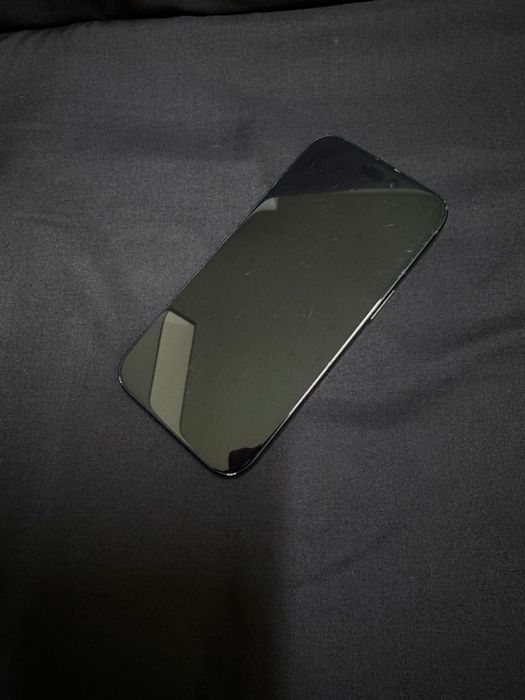 Срочно! iPhone 15, 256 ГБ