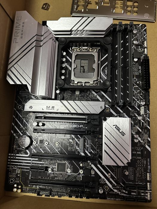 ASUS Prime Z690-P DDR5 / LGA1700 / Отлично състояние
