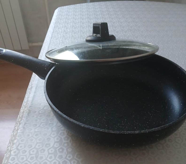 Сковороду от Haus Roland