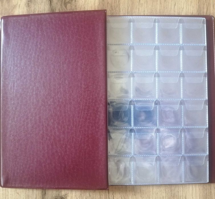 Альбом для монет. Монеты.