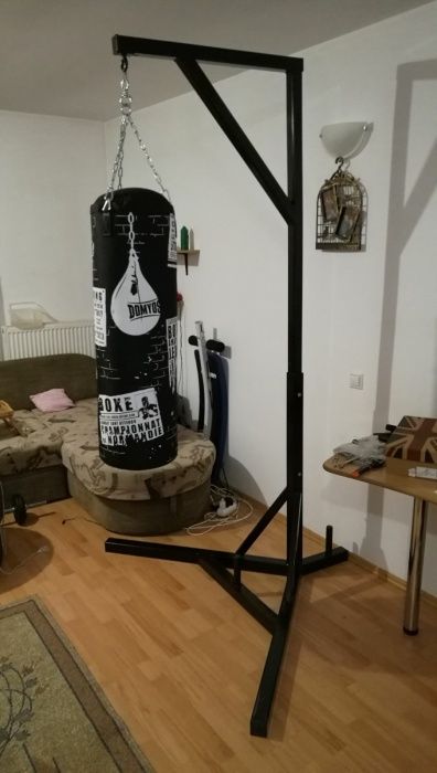 Suport Profesional pentru Sac de Box – Rezistent Stabil Ușor de Montat