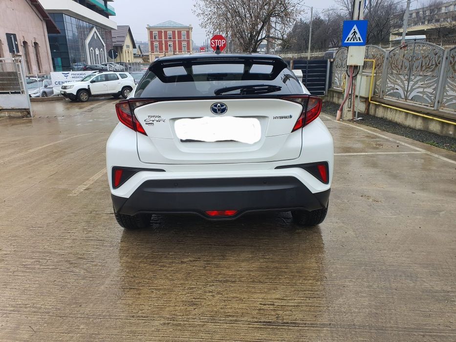 Toyota Chr 1.8 hybrid , facelift