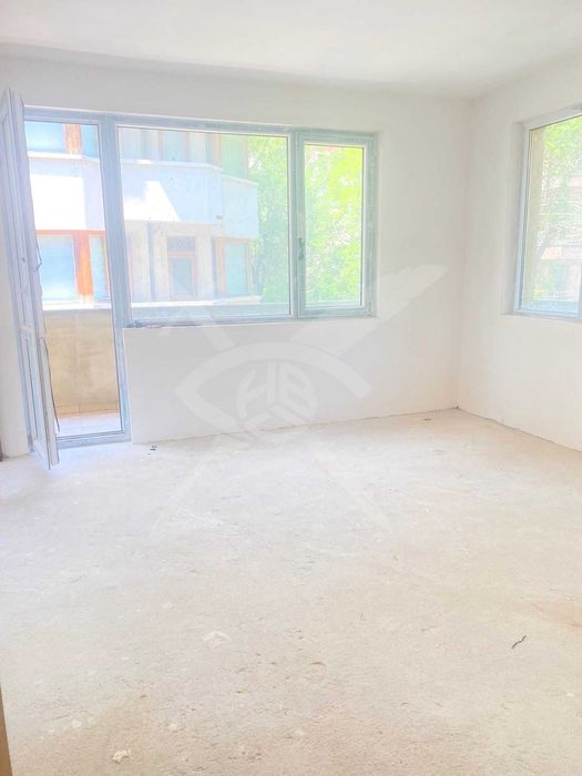 Тристаен в Кючук Париж! 62033