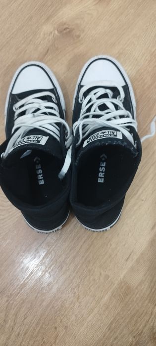 Chuck Taylor All Star Madison Mid