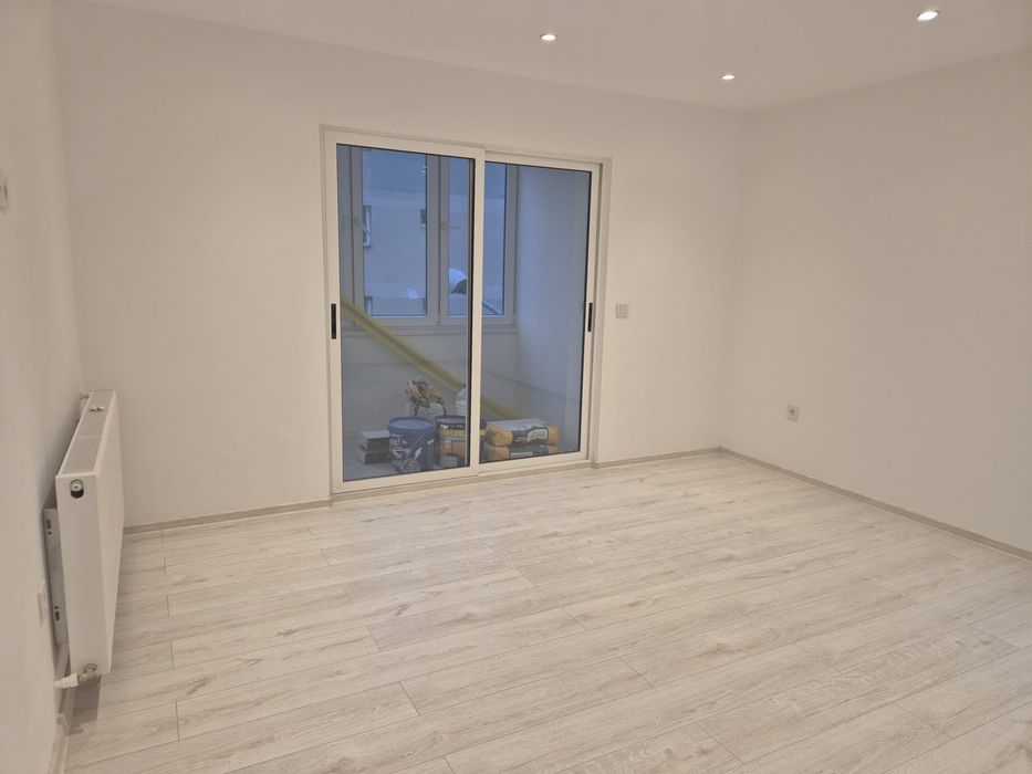 Apartament cu 4 camere, Str Muncii