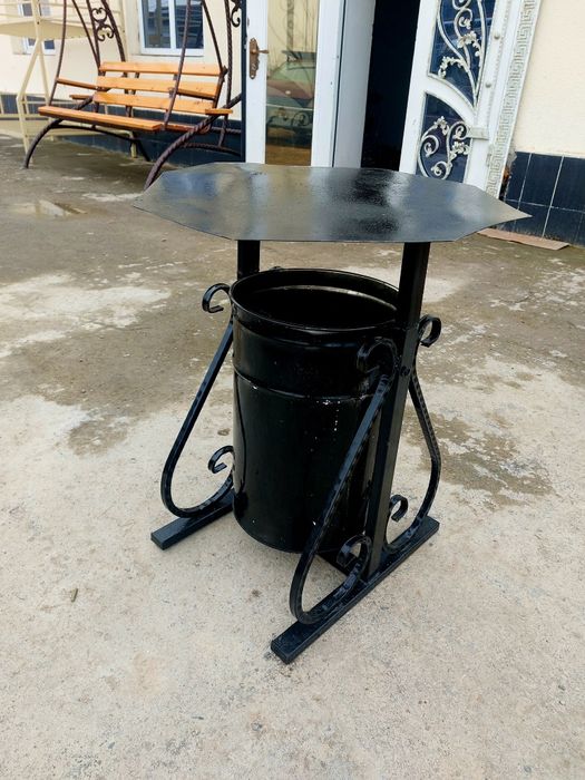 Урно с крышкой 15тыс