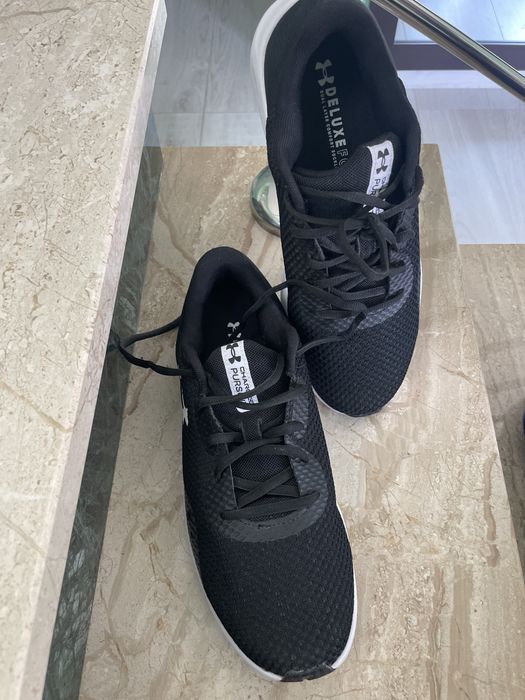 Adidasi underarmour 42