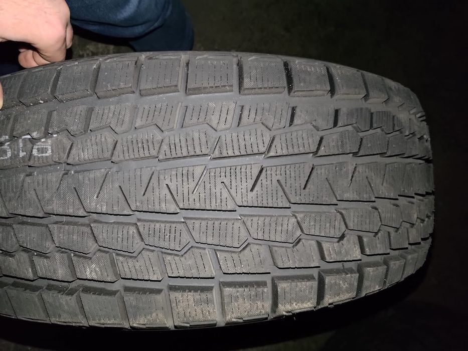 Yokohama 265/65R17 G075