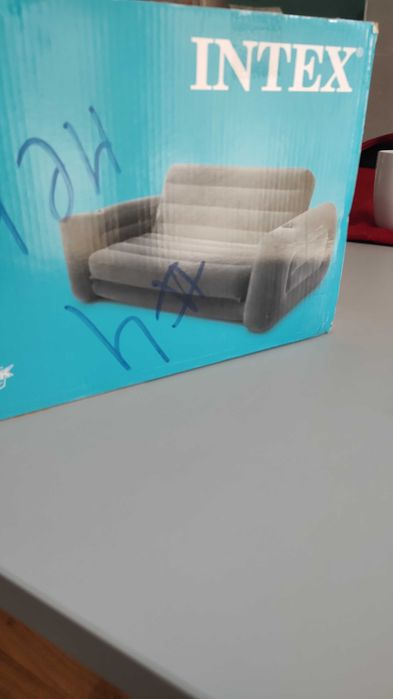 Надуваем разтегателен диван с две възглавници Intex 66552-1 P